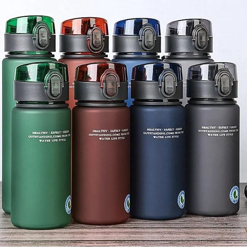 Sports Equipment 8 Year Old - 1 個ポータブル BPA フリー漏れ防止スポーツ & フィットネスつや消しウォーターボトル高品質子供と大人カジュアルウォーターカップ