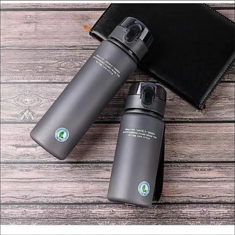 1 個ポータブル BPA フリー漏れ防止スポーツ & フィッ - Sports Equipment 8 Year Old のレビューと価格